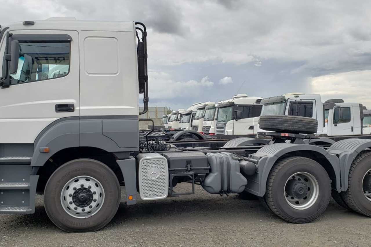 Mercedes Benz Axor 2644 - 09/09 4