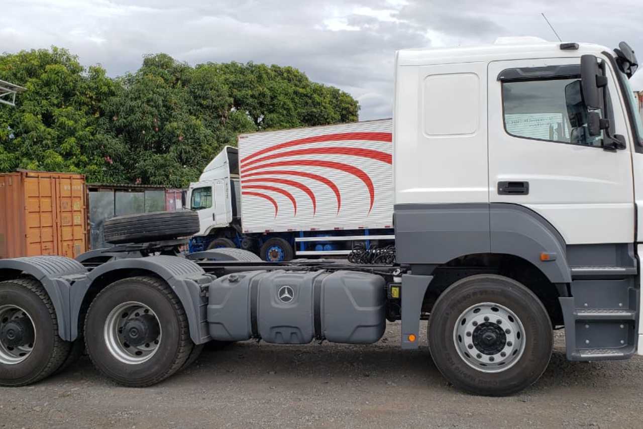 Mercedes Benz Axor 2644 - 09/09 5