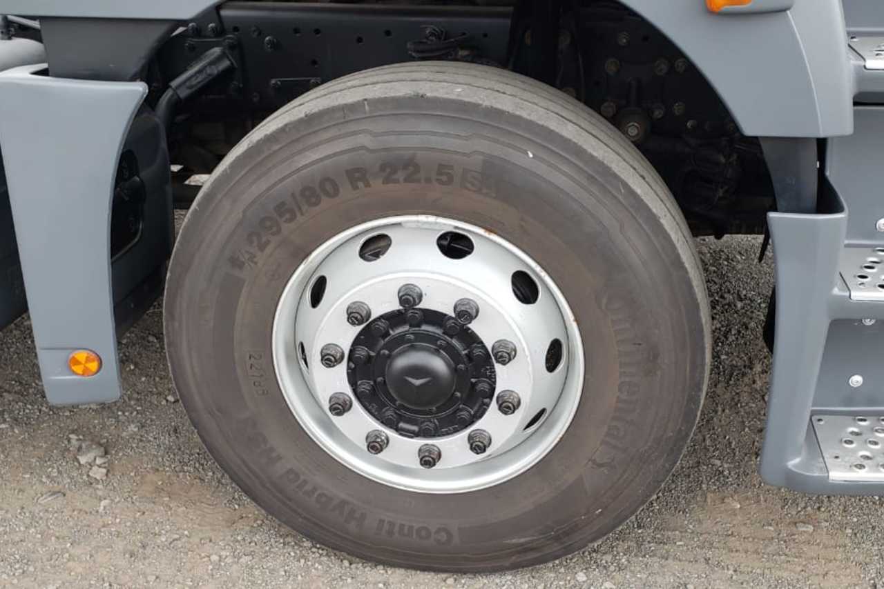 Mercedes Benz Axor 2644 - 09/09 11