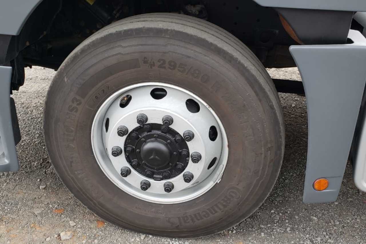 Mercedes Benz Axor 2644 - 09/09 12