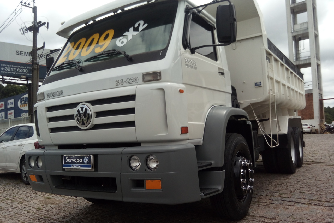Volkswagen 24 220 - 09/09 3