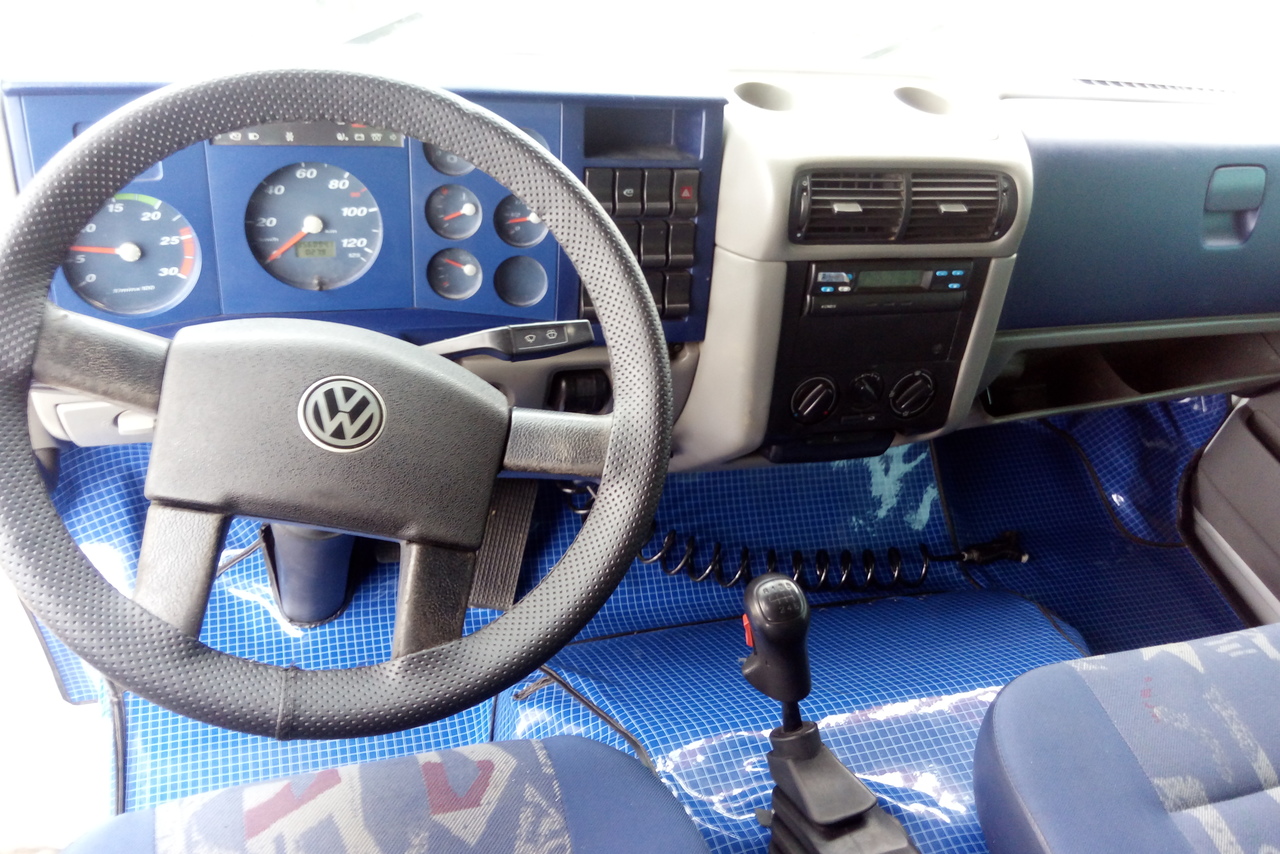 Volkswagen 24 220 - 09/09 14