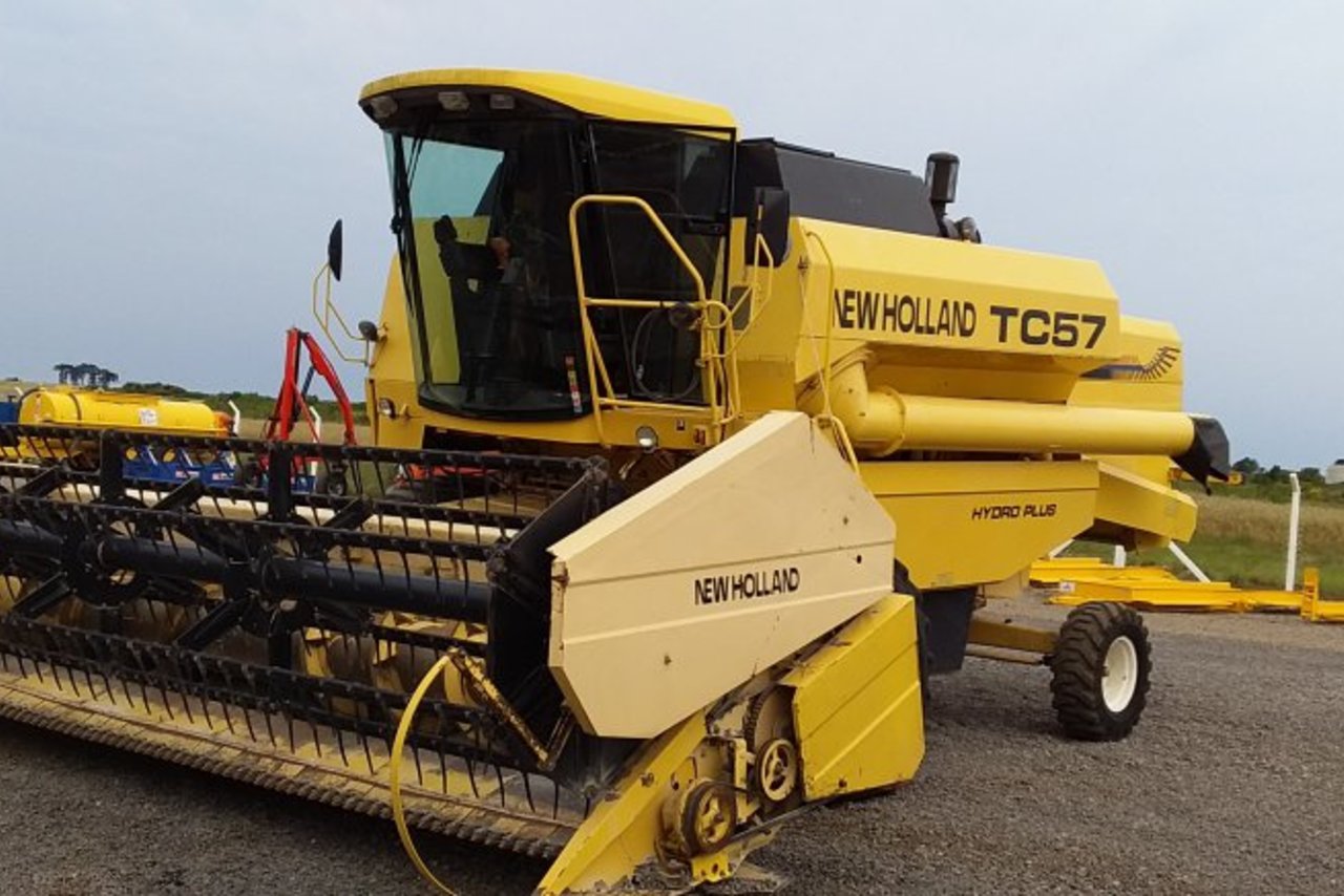 New Holland TC57  - 03/03 4