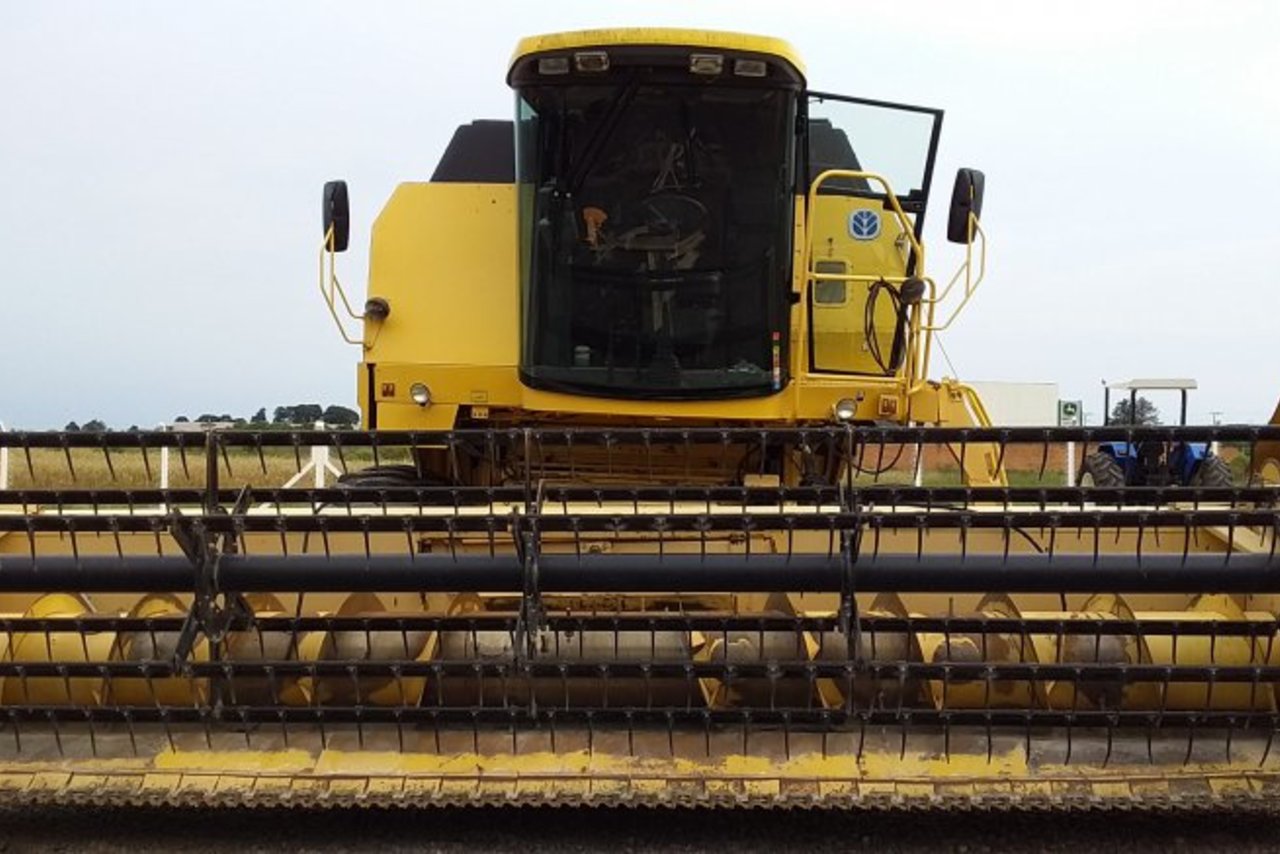 New Holland TC57  - 03/03 5