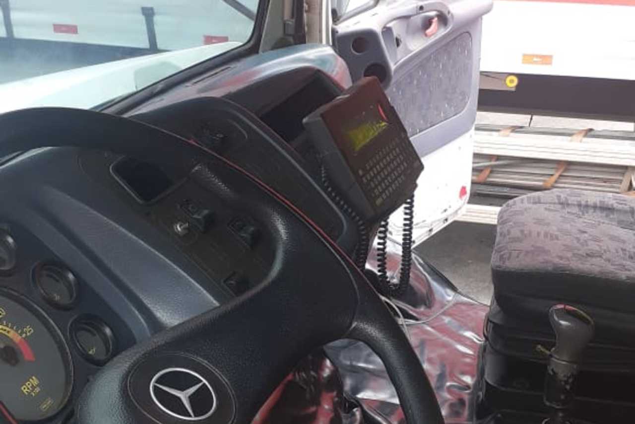 Mercedes Benz MB 1634 - 04/04 4