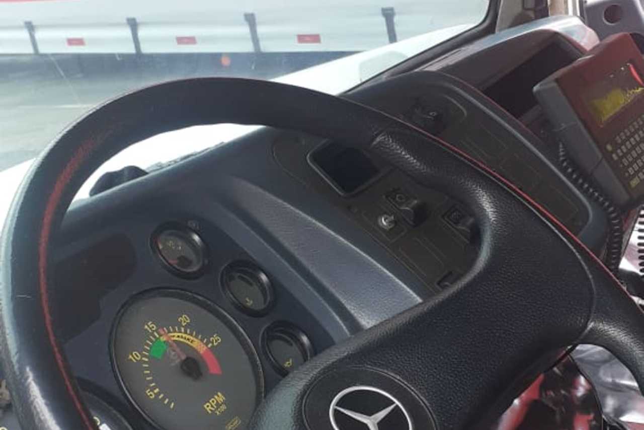 Mercedes Benz MB 1634 - 04/04 15