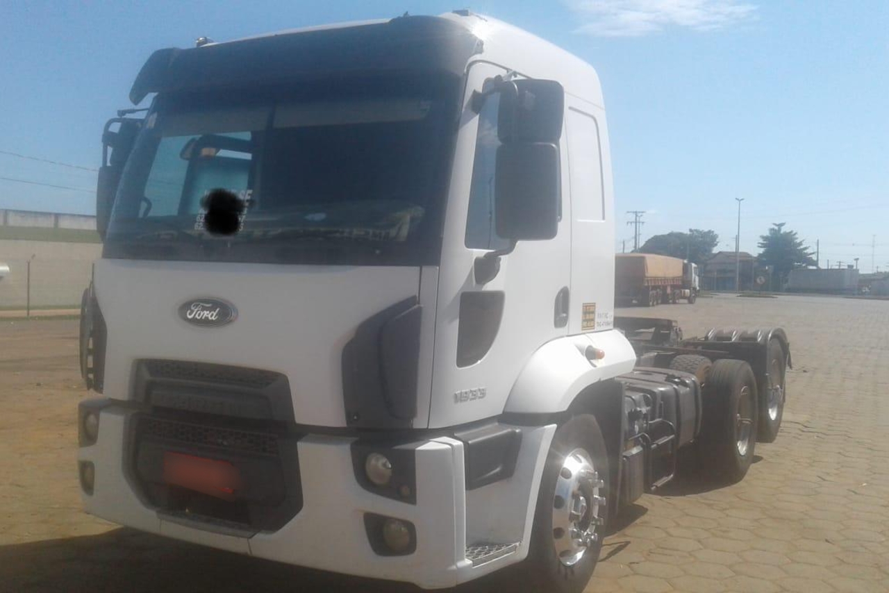Ford Cargo1933 - 12/13 3