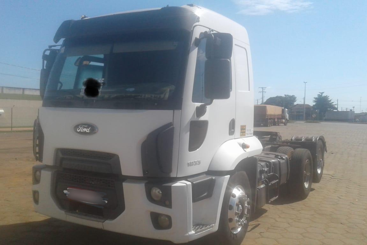 Ford Cargo1933 - 12/13 5