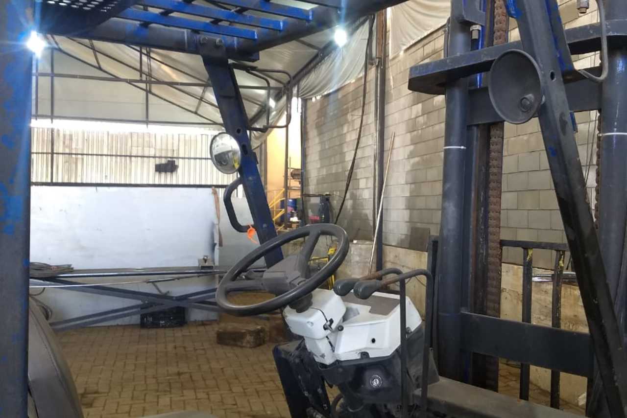 Komatsu Empilhadeira - 03/04 4