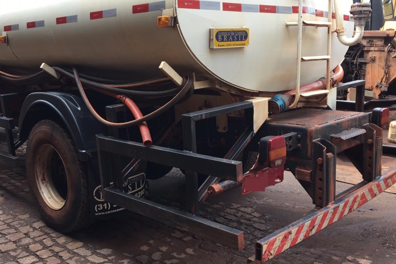 Volkswagen 15-180 E Constellation - 01/02 7