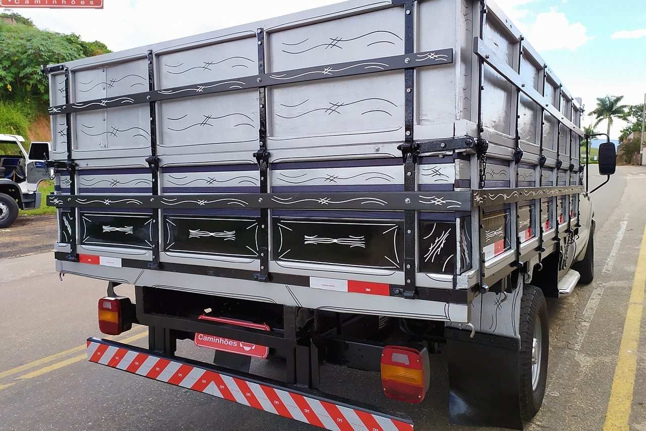 Ford F350 - 02/02 7