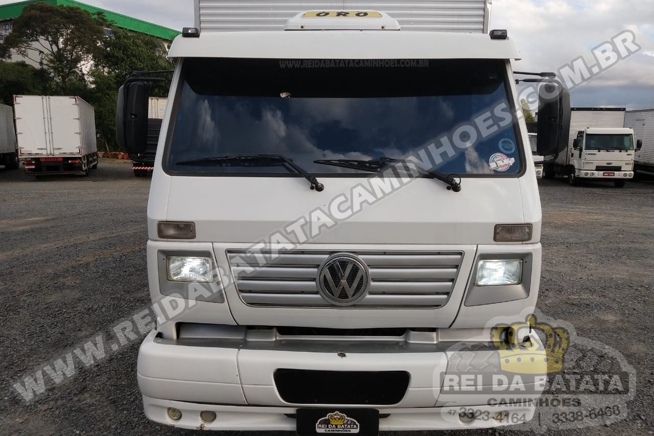Volkswagen 8 150 - 05/05 6