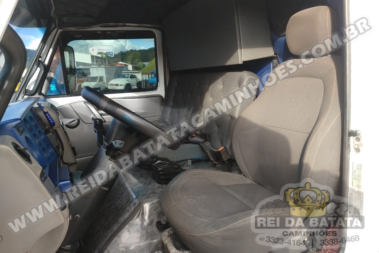 Volkswagen 8 150 - 05/05 11
