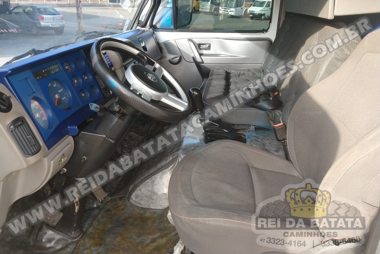Volkswagen 8 150 - 05/05 13