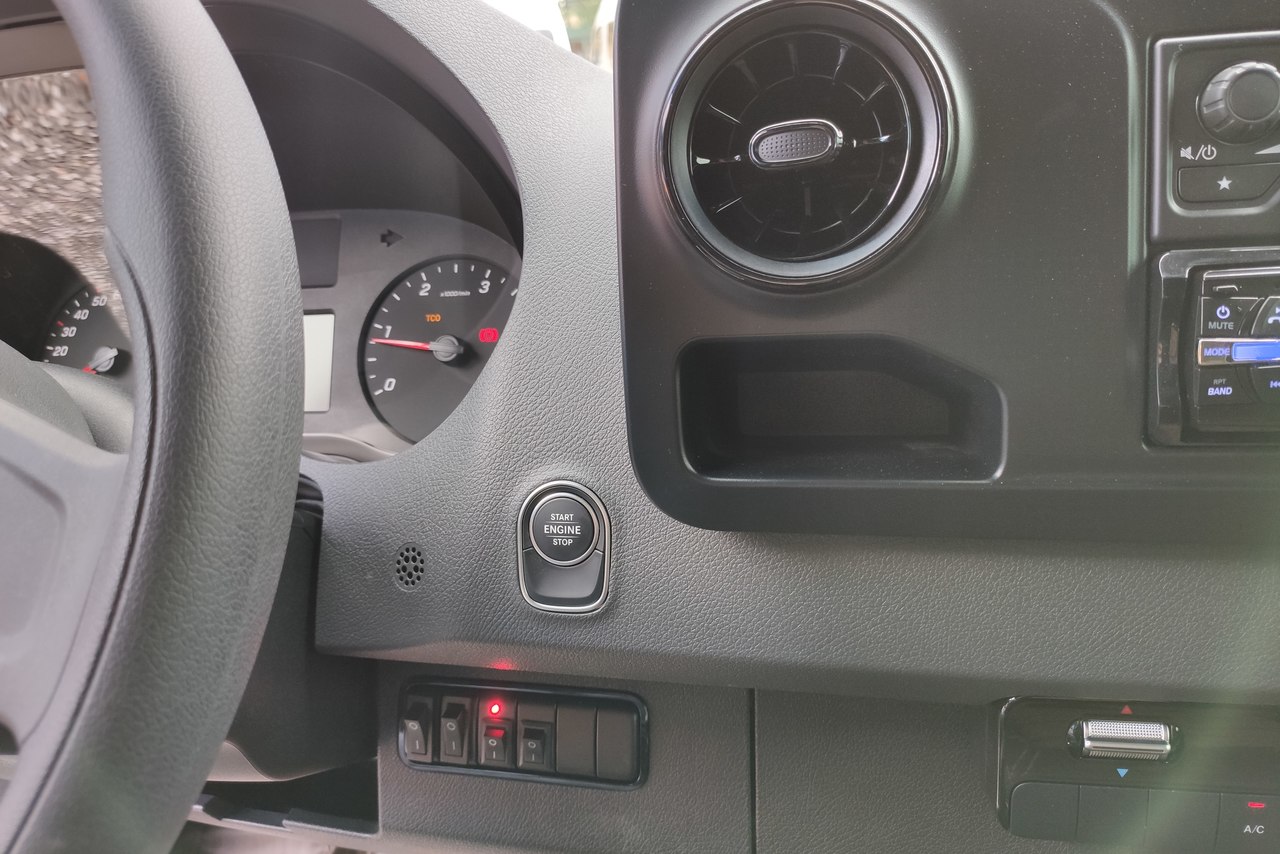Mercedes Benz Sprinter - 20/21 28
