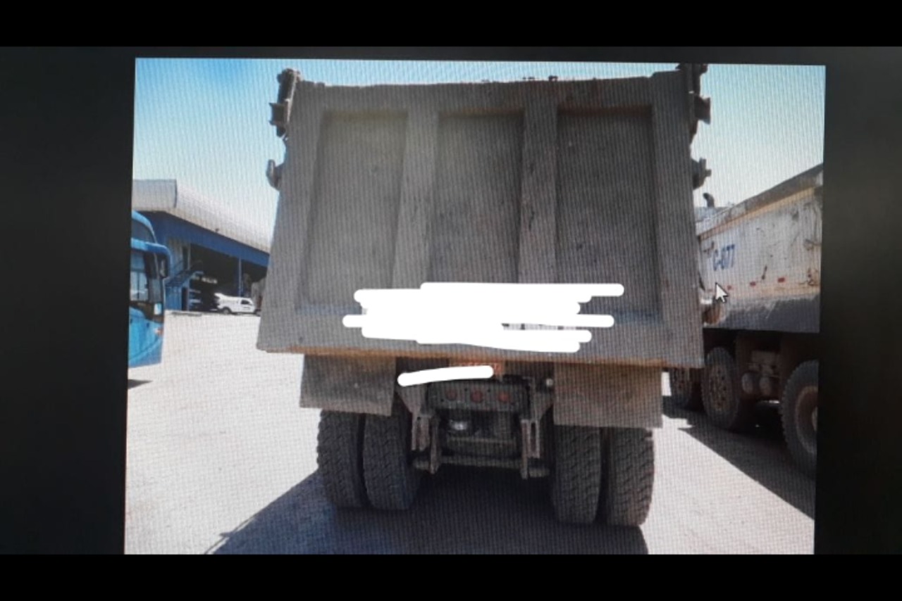 Mercedes Benz Axor 4144 - 09/09 3