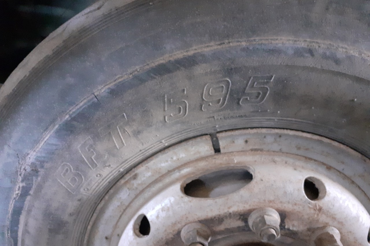 Ford Cargo2422 - 08/09 3