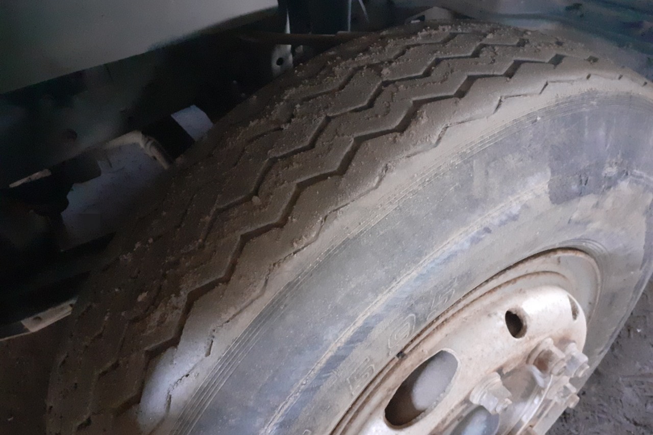 Ford Cargo2422 - 08/09 4