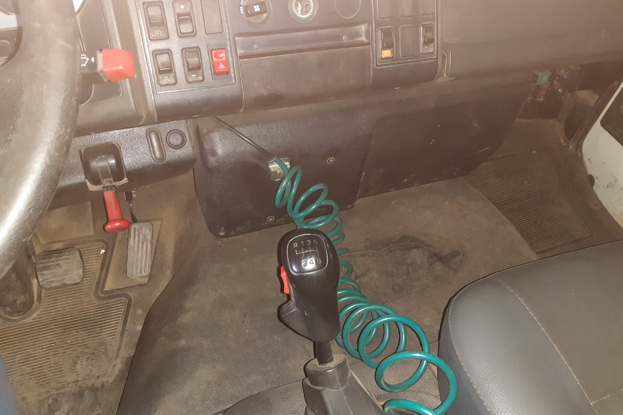 Ford Cargo2422 - 08/09 15