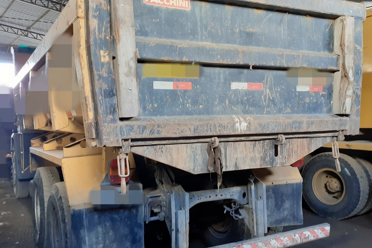 Ford Cargo2422 - 08/09 29