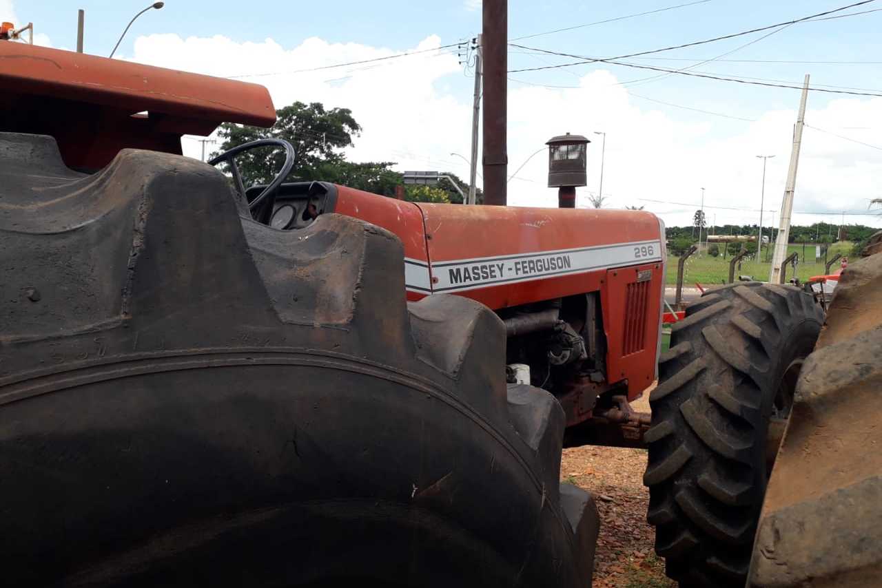 Massey Ferguson 296 - 89/89 3