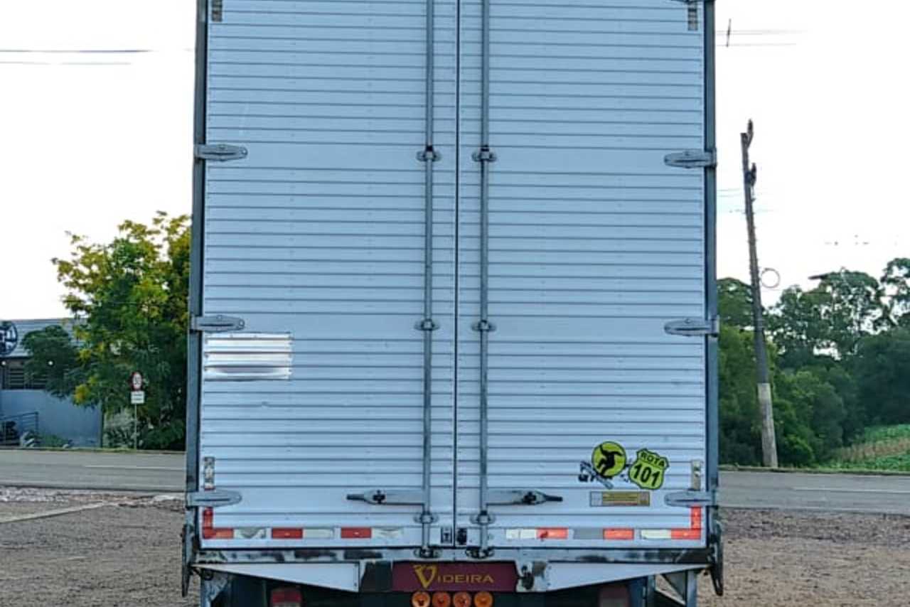 Volkswagen 24-280 E Constellation 6x2 - 13/13 5
