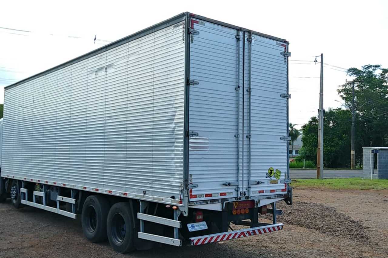 Volkswagen 24-280 E Constellation 6x2 - 13/13 7