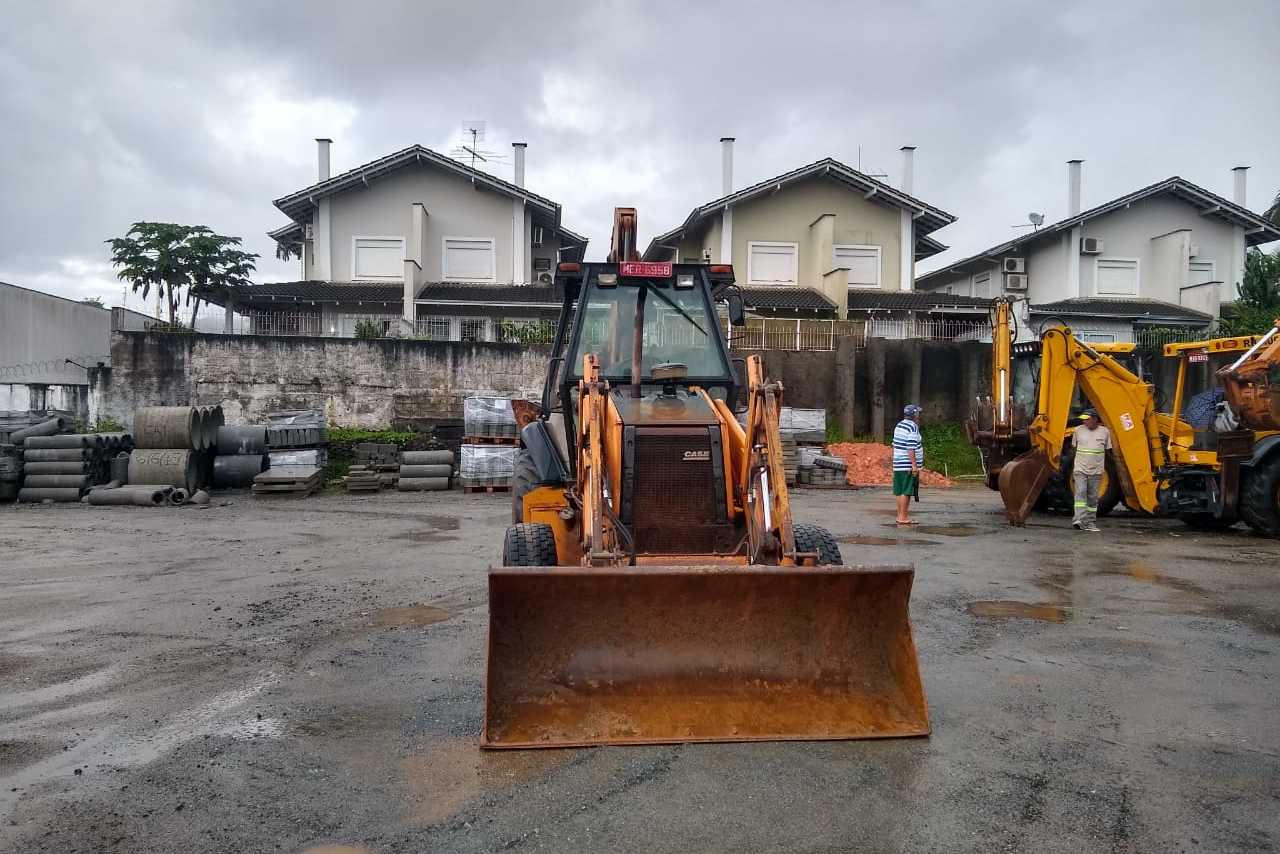 Case 580M - 07/07 4