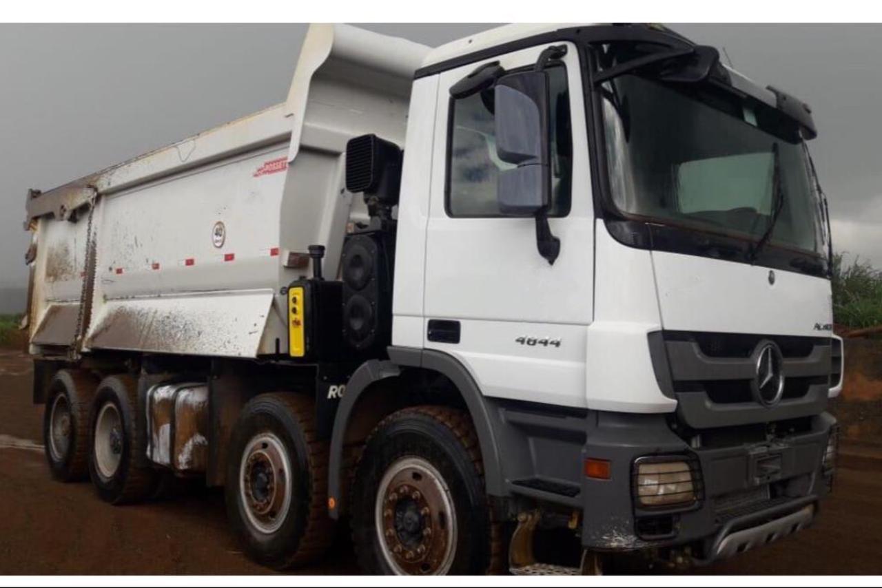 Mercedes Benz Actros 4844 - 16/16 3