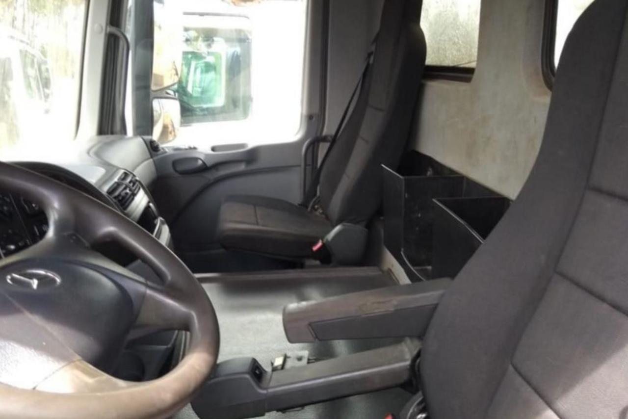 Mercedes Benz Actros 4844 - 16/16 5