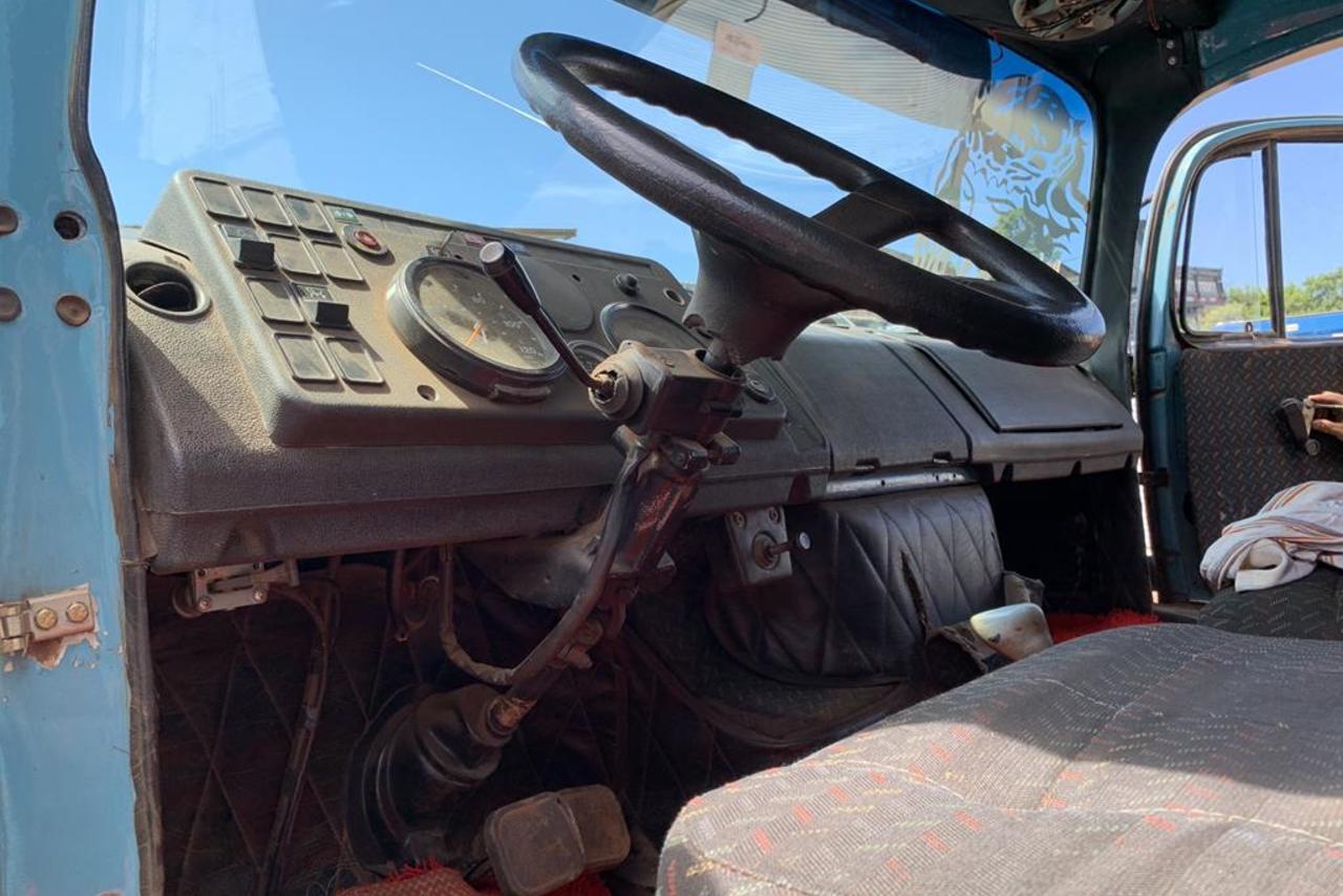 Mercedes Benz MB 2213 - 76/76 11