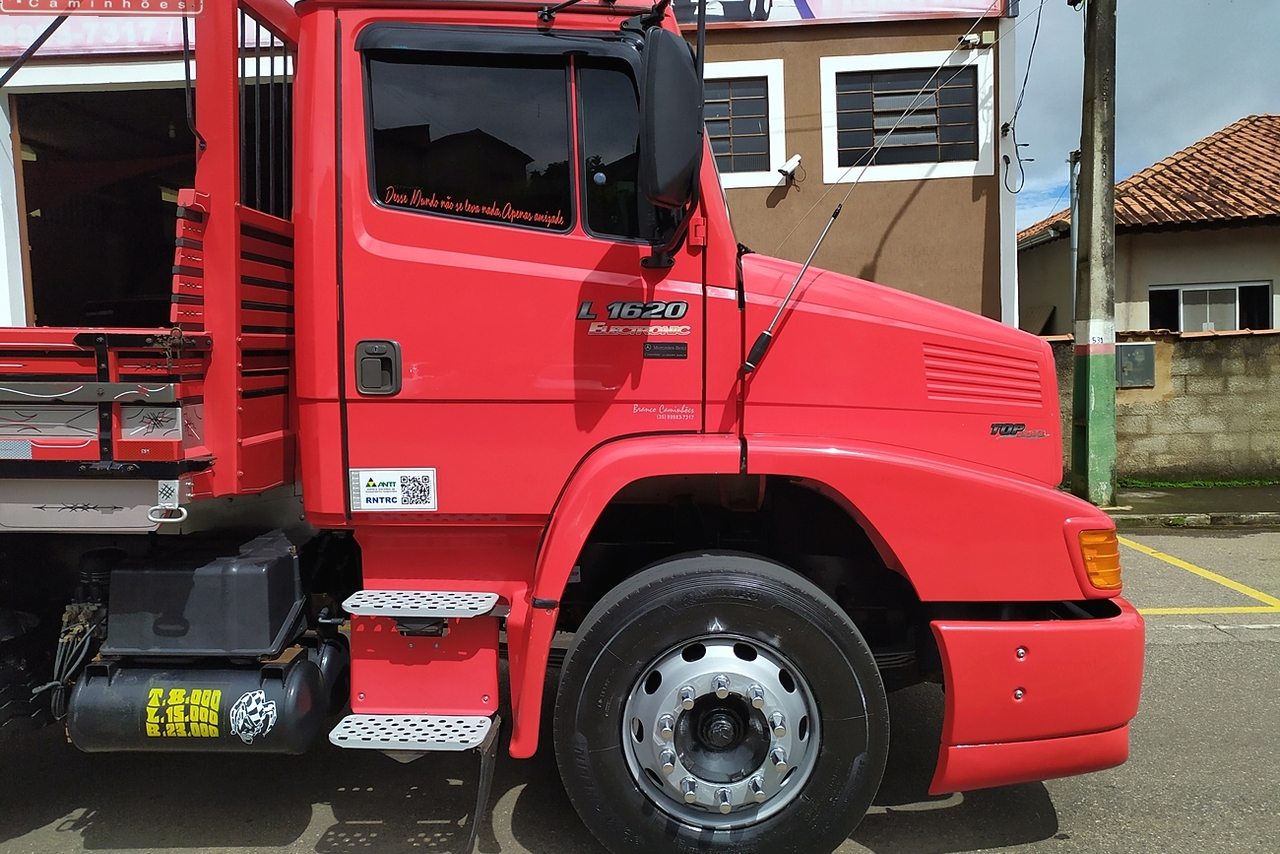 Mercedes Benz MB 1620 - 11/12 12