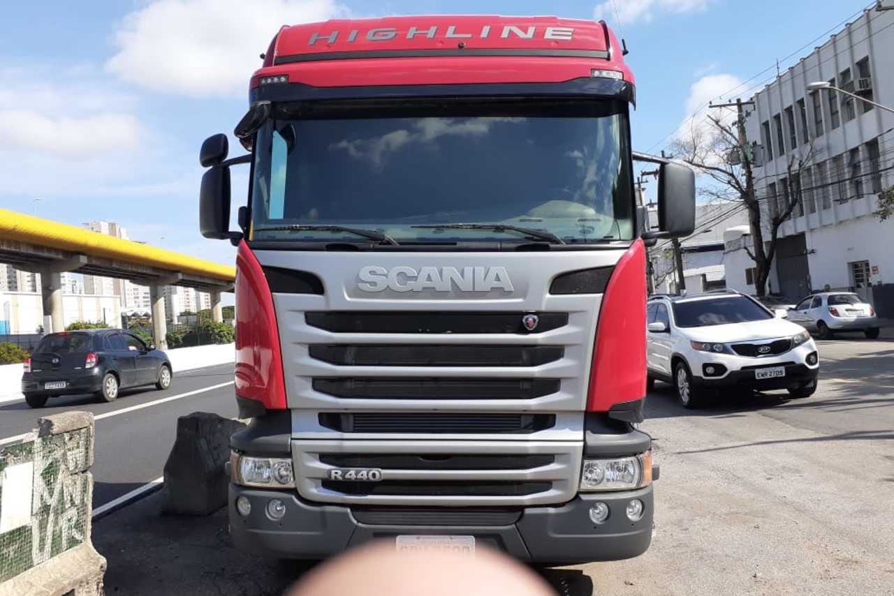 Scania 440 - 16/16 4
