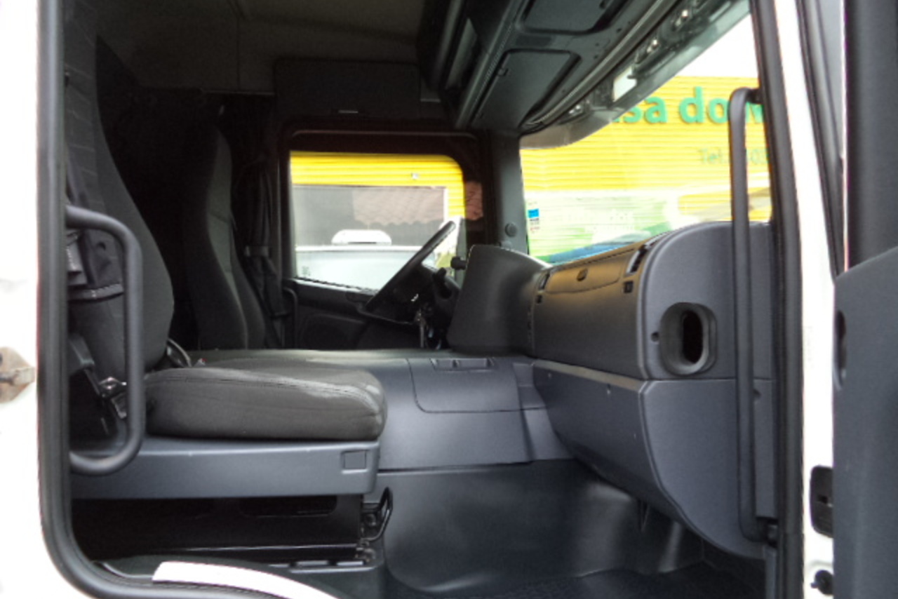 Scania P94 310 - 14/14 10