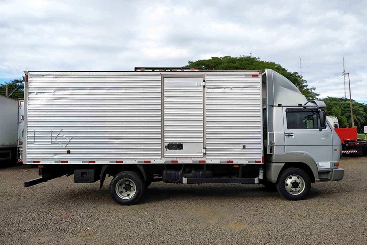 Volkswagen 8 150 - 10/11 10