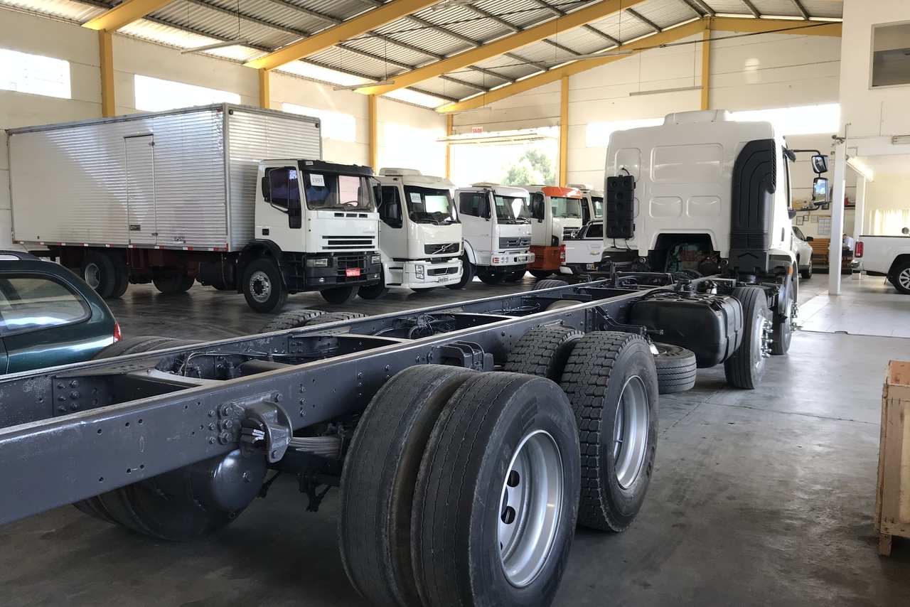 Volvo VM 270 - 13/13 2