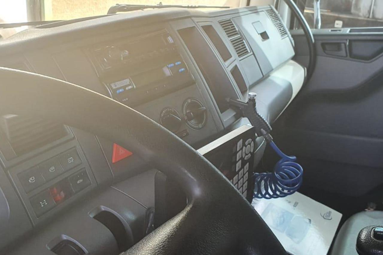 Volkswagen 25 390 - 14/14 17