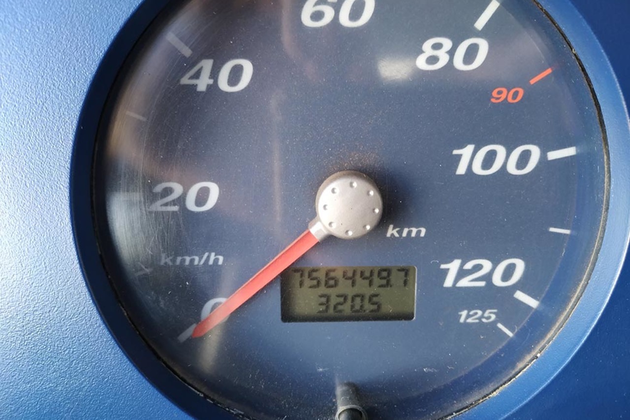 Volkswagen 8 150 - 06/06 5