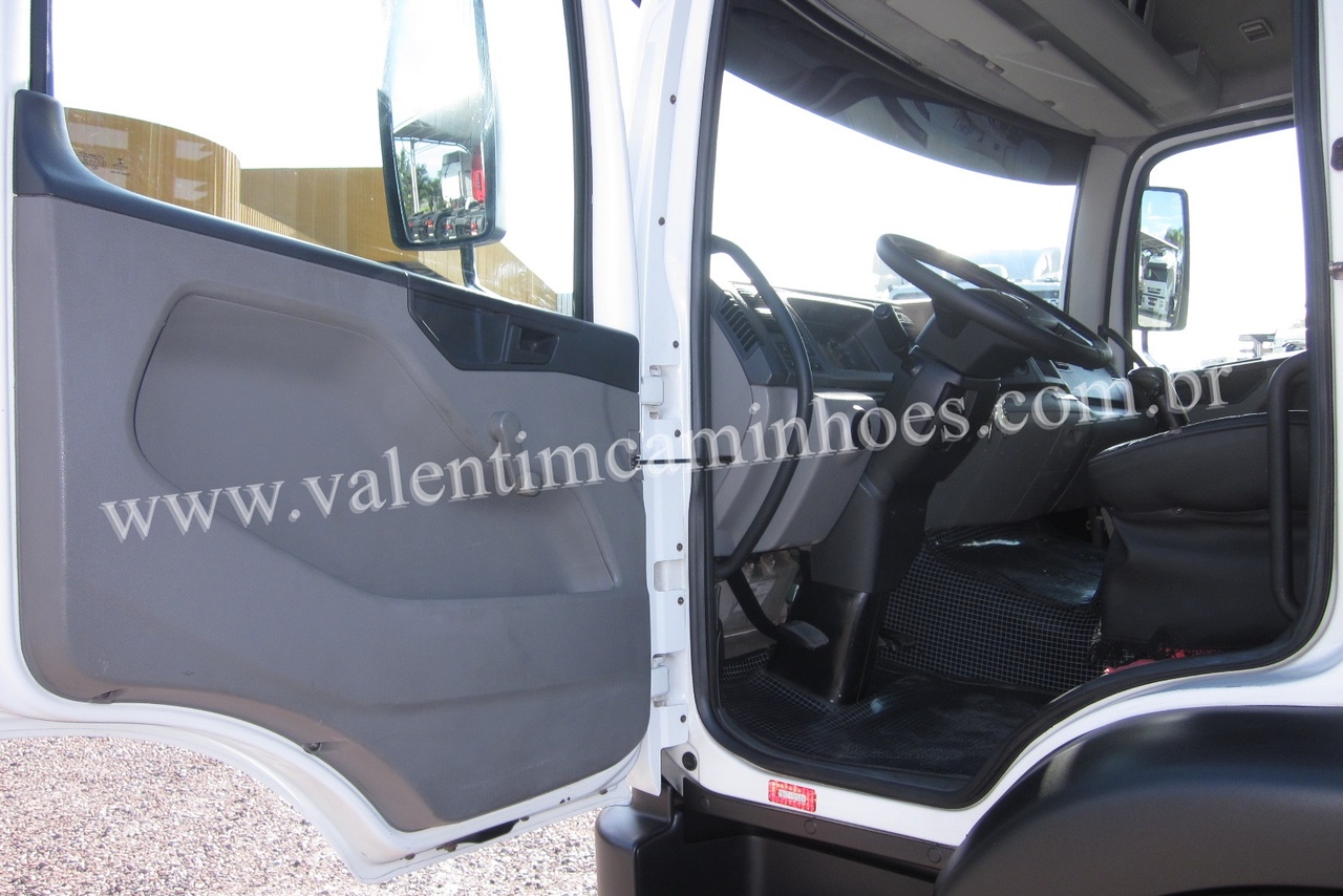 Volkswagen 24-250 E Constellation 3-Eixos - 10/10 3