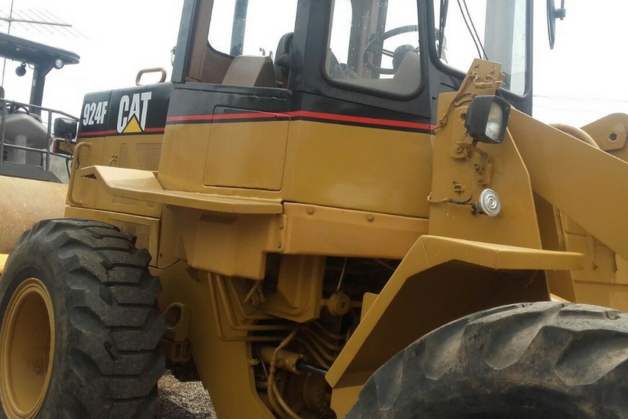 Caterpillar 924 F - 97 7