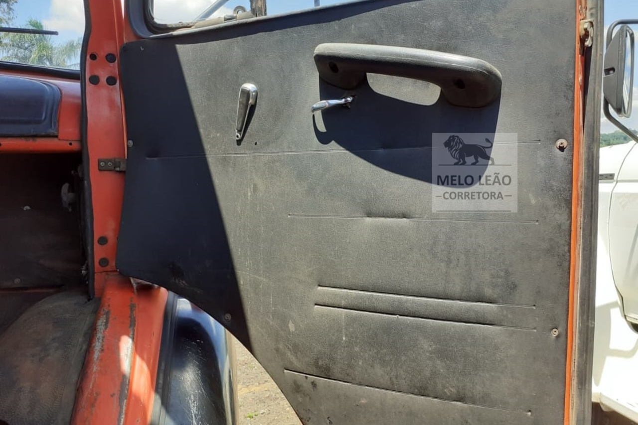 Mercedes Benz MB 1313 - 76/76 6