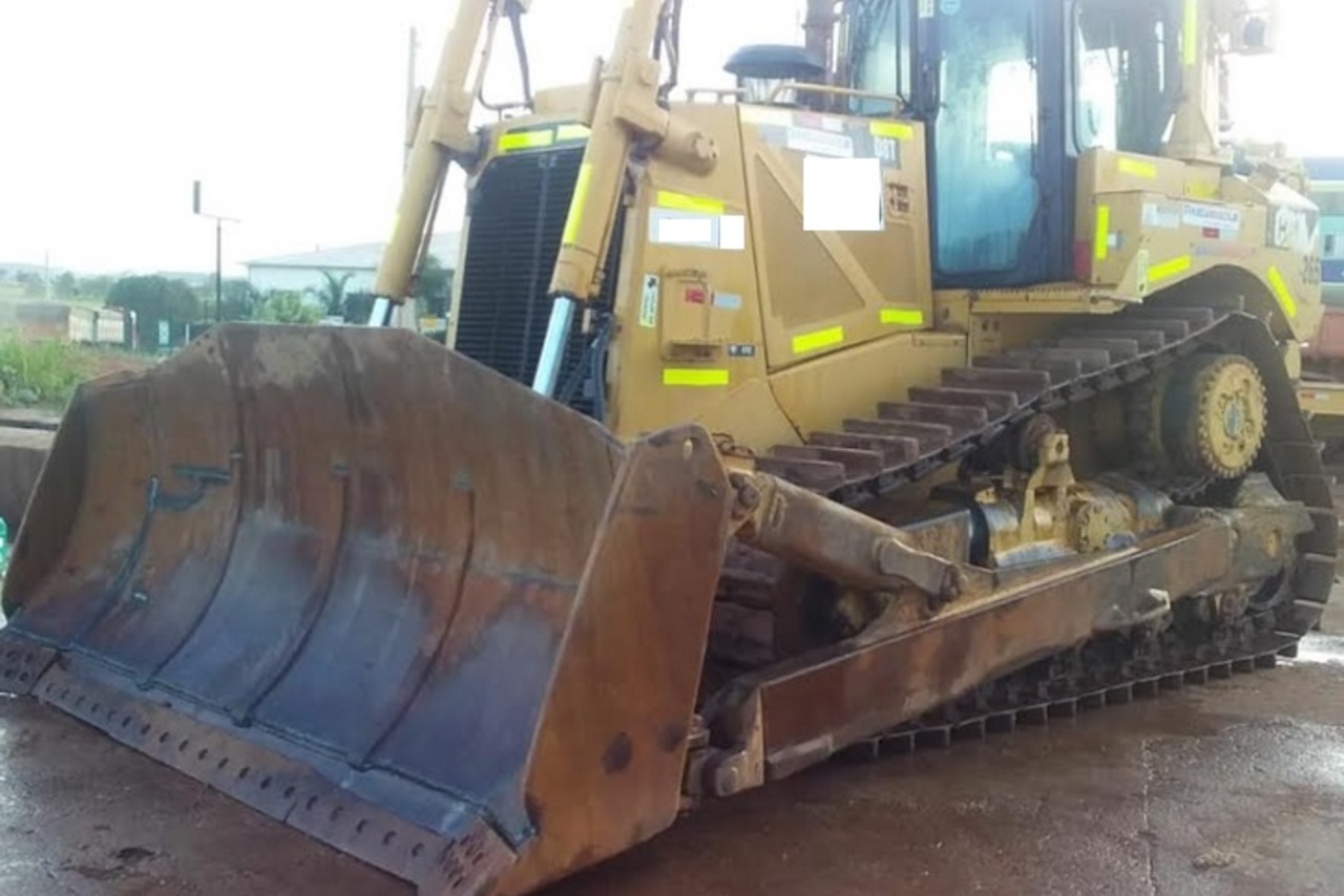 Caterpillar D8T - 09/09 3