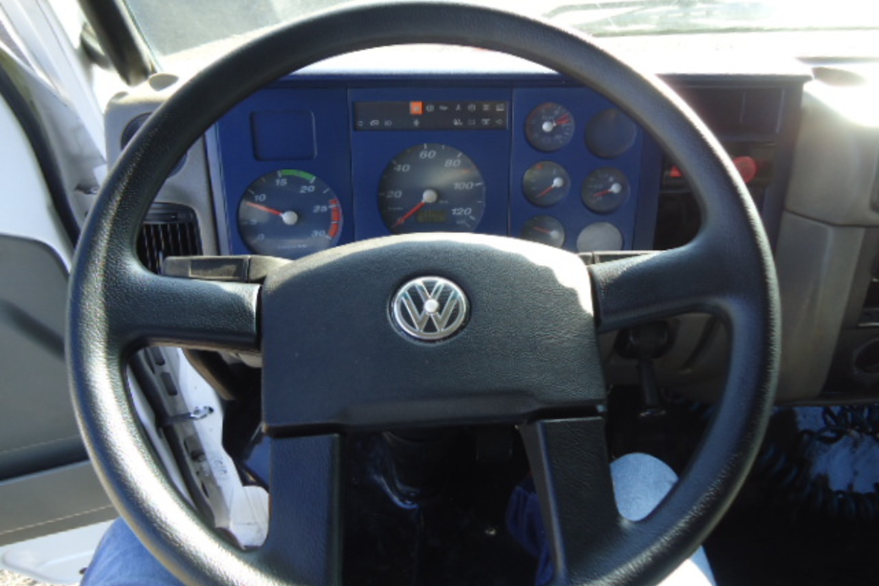 Volkswagen 24 220 - 07/07 13