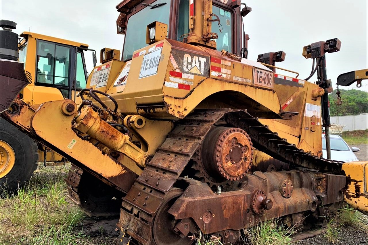 Caterpillar D8T - 11/11 2