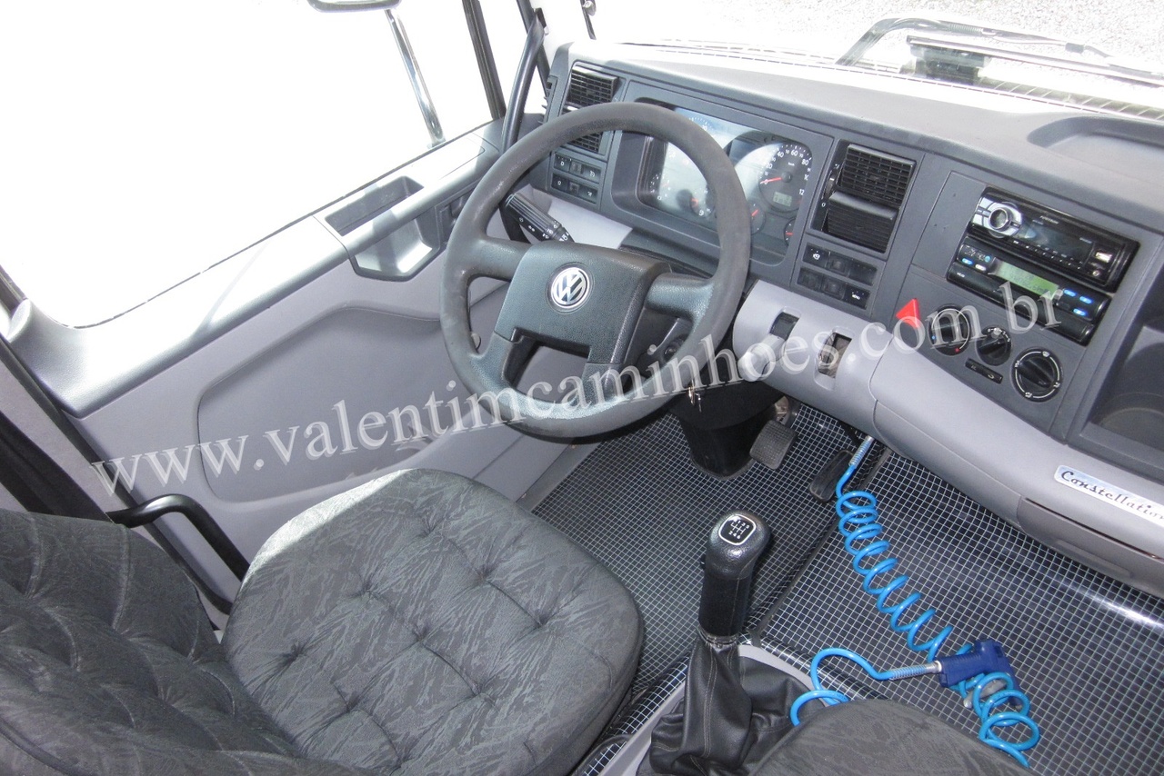 Volkswagen 24-250 E Constellation 3-Eixos - 11/11 16
