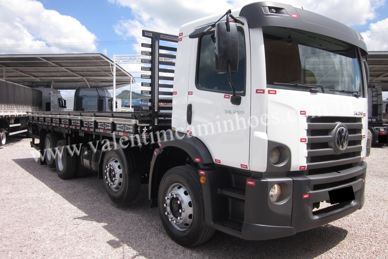 Volkswagen 24-250 E Constellation 3-Eixos - 11/11 19