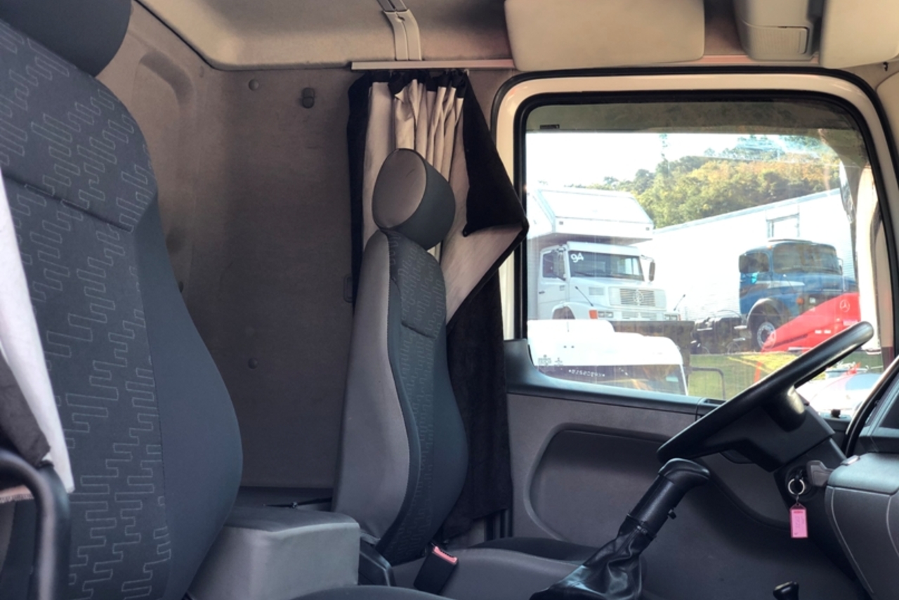 Volkswagen 24-280 E Constellation 6x2 - 18/19 19