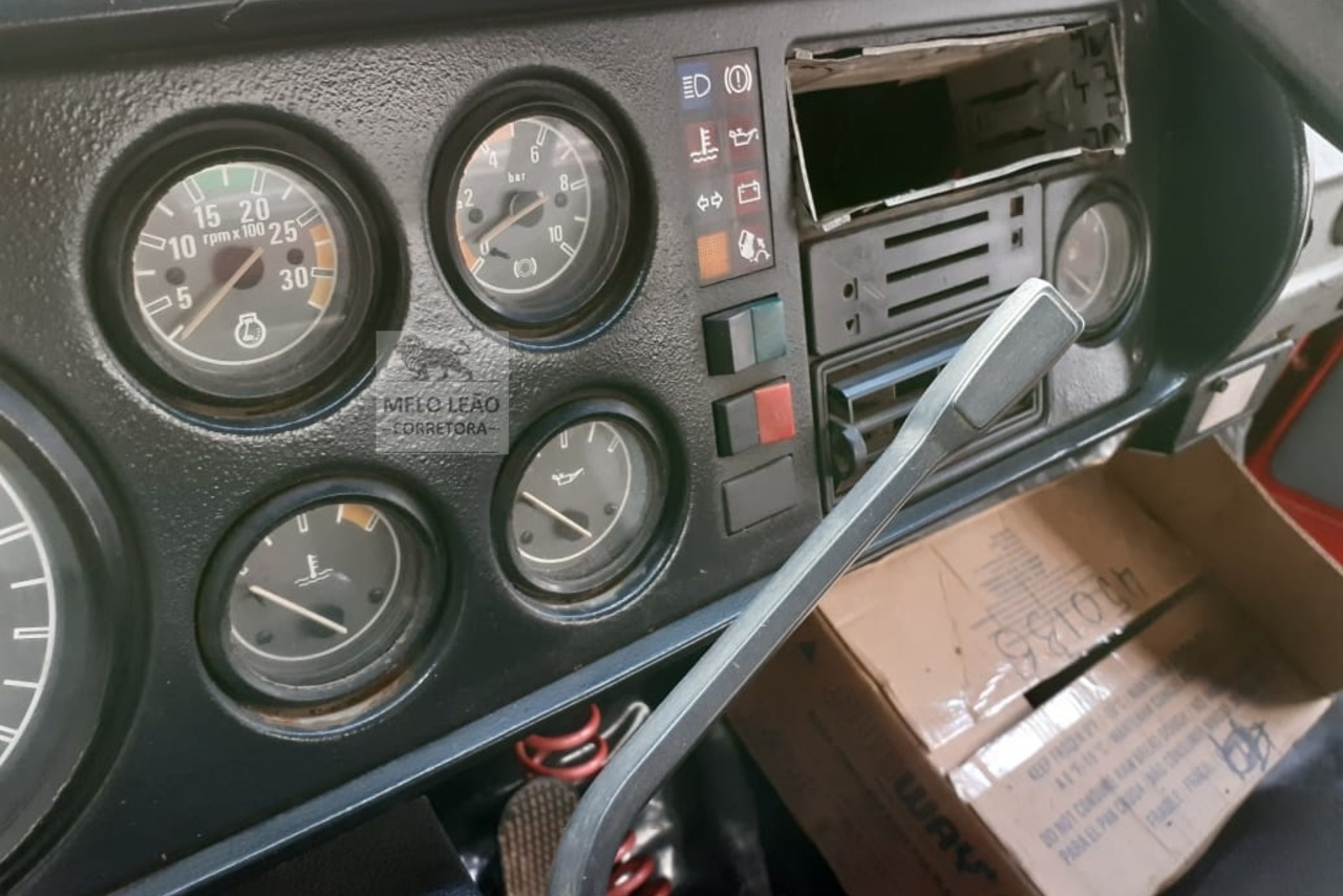 Volkswagen VW 7110 - 89/89 30