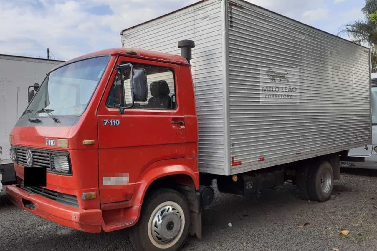 Volkswagen VW 7110 - 89/89 45