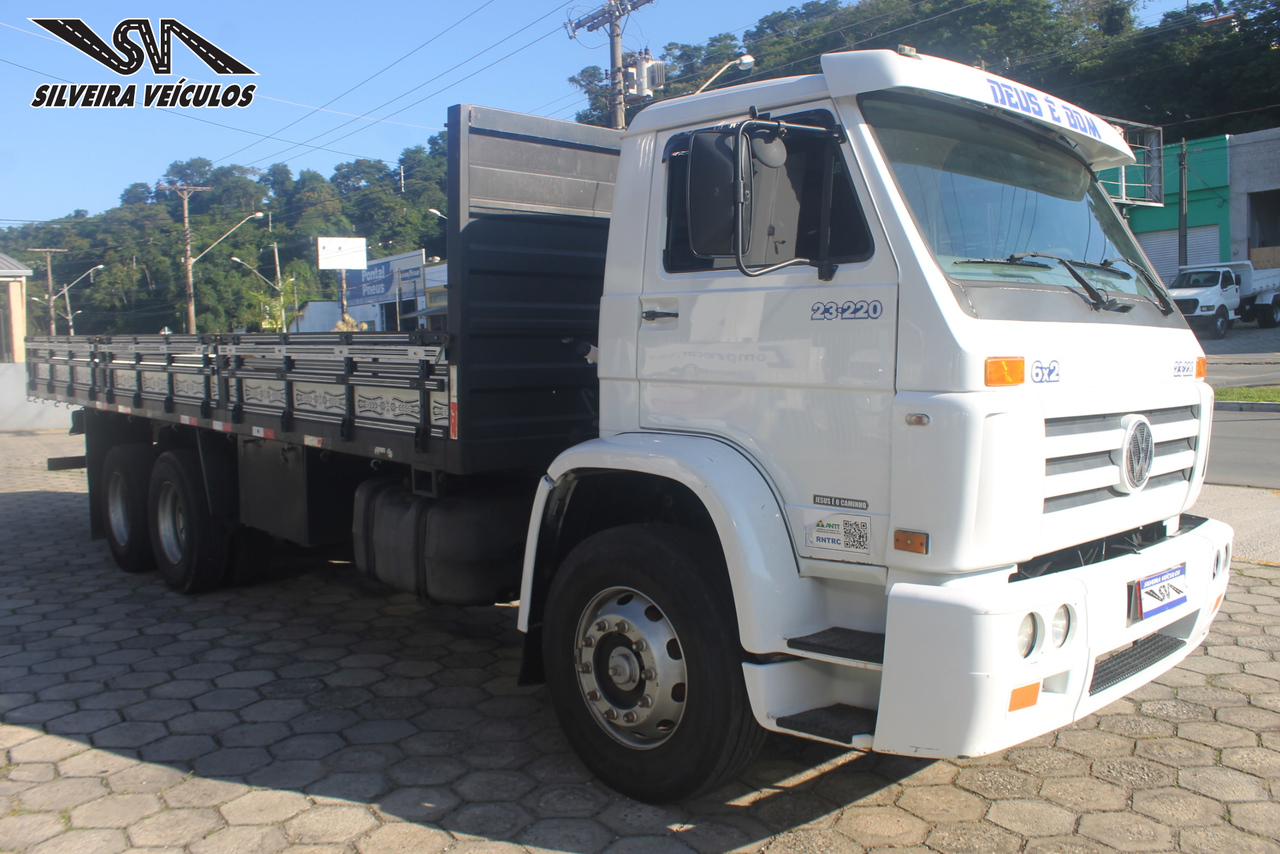 Volkswagen 23 220 - 04/05 3
